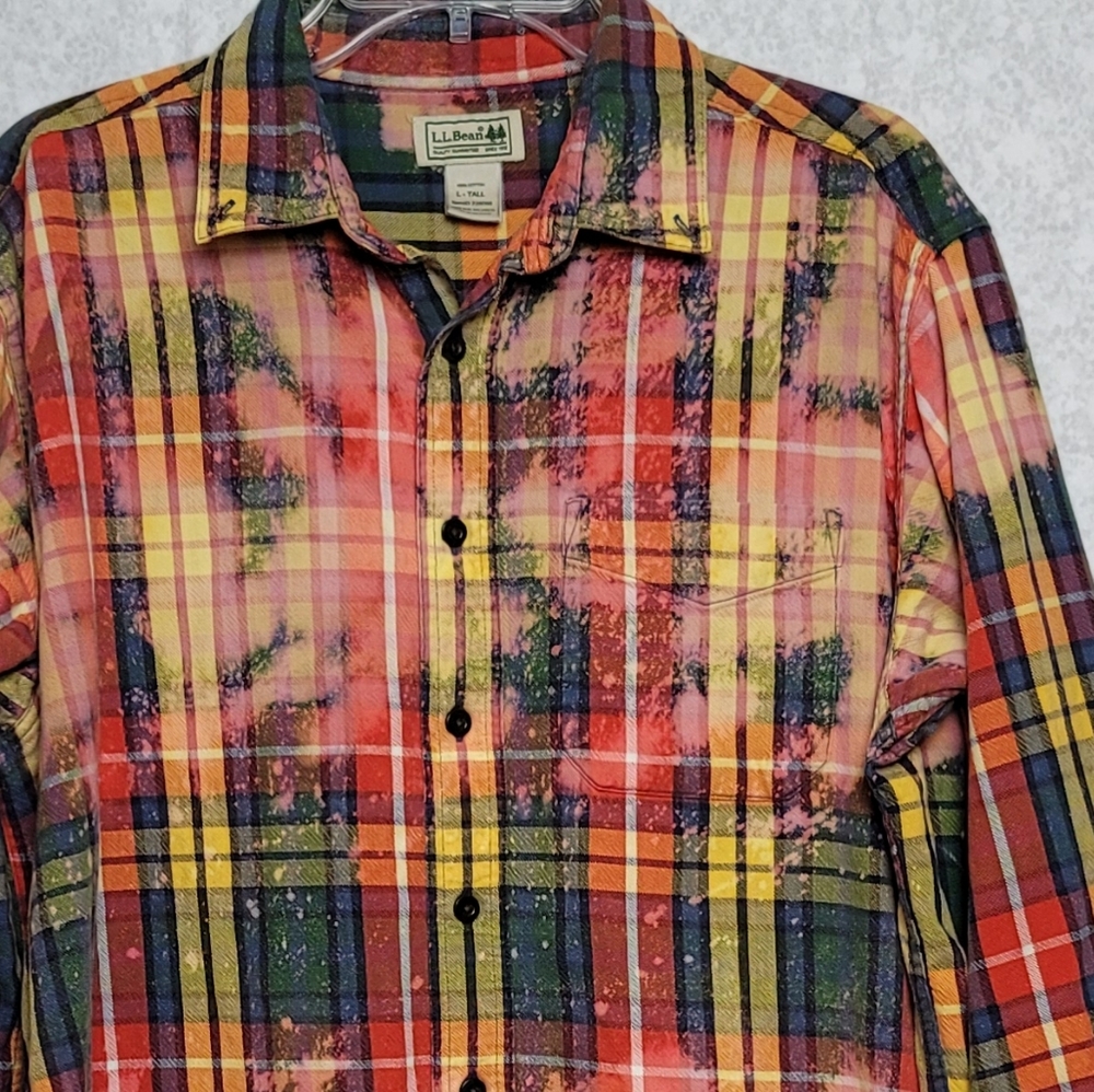 SOLD L.L. Bean Flannel Shirt - Picture 3 of 9